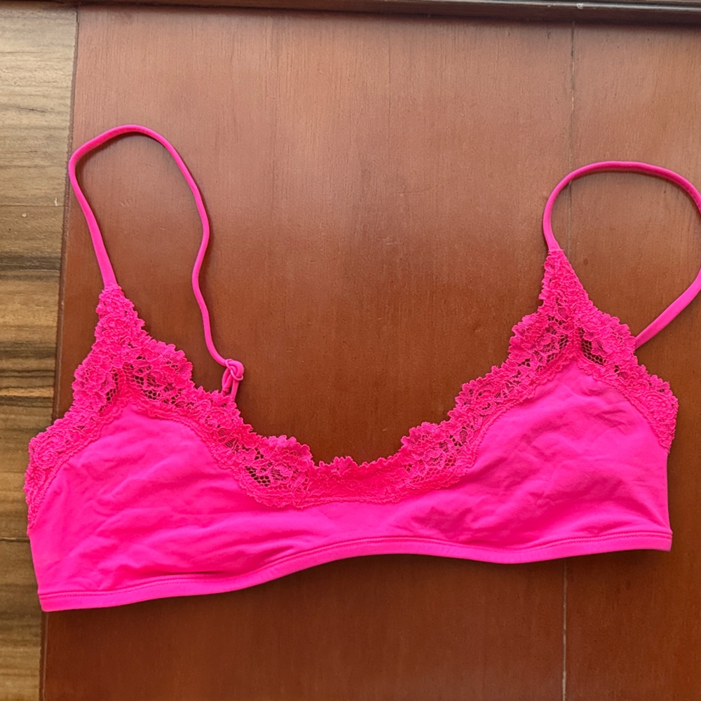 SKIMS Lace Trim Pink Bralette